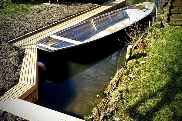 Uferbefestigung im Spreewald